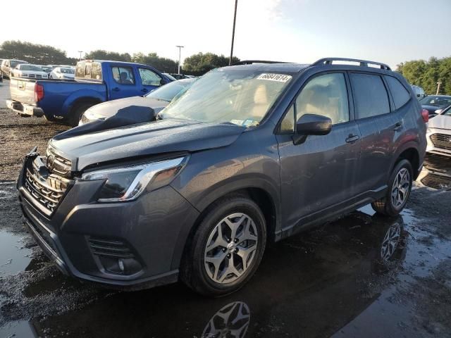 2024 Subaru Forester Premium