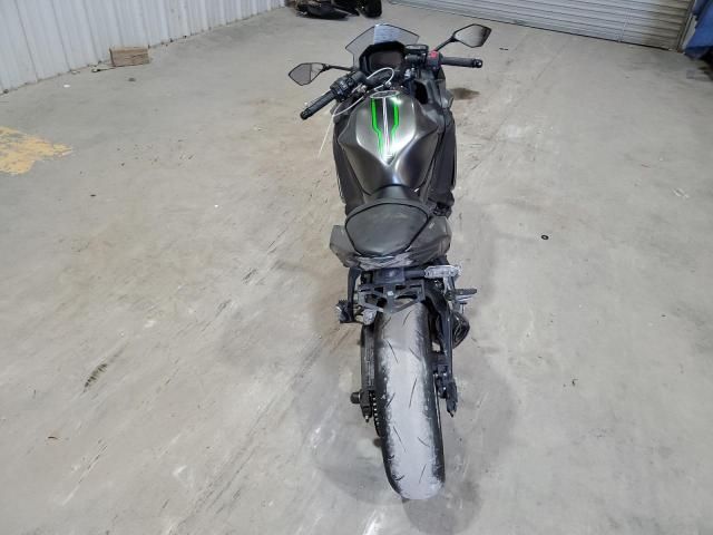 2024 Kawasaki EX650 R