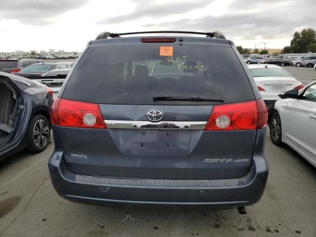 2008 Toyota Sienna XLE