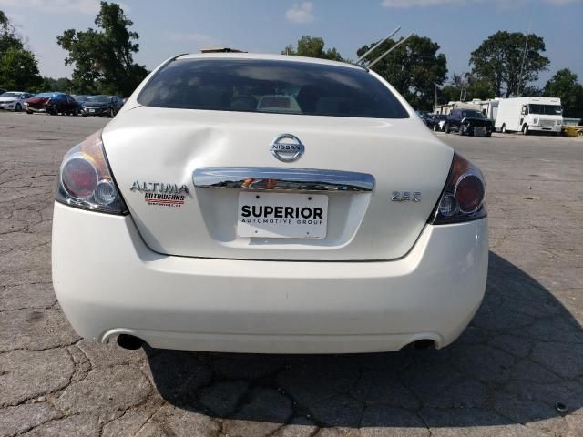 2011 Nissan Altima Base