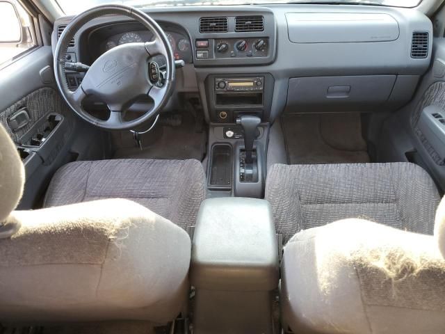 2000 Nissan Frontier King Cab XE