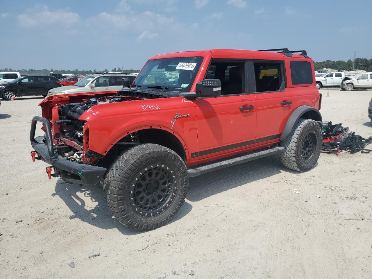 2023 Ford Bronco Base