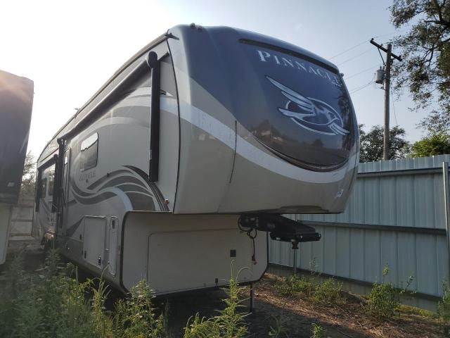 2019 Jayco Pinnacle