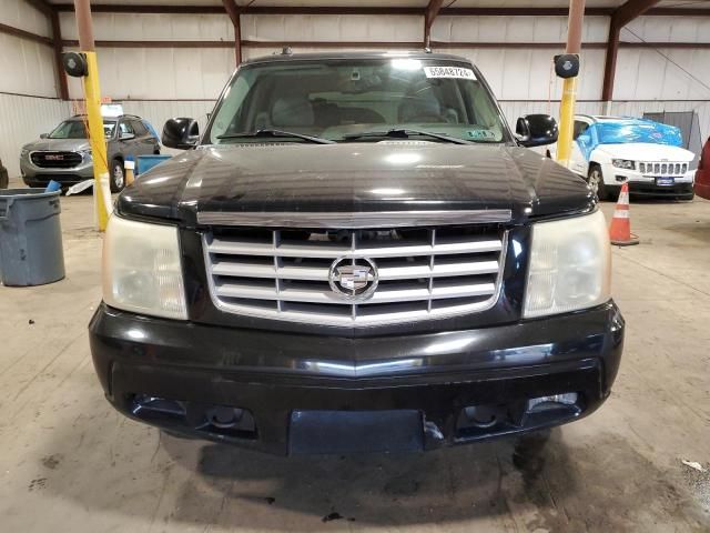 2004 Cadillac Escalade Luxury