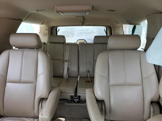 2009 GMC Yukon XL K1500 SLT