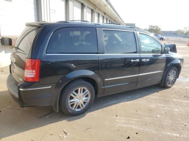 2009 Chrysler Town & Country Limited