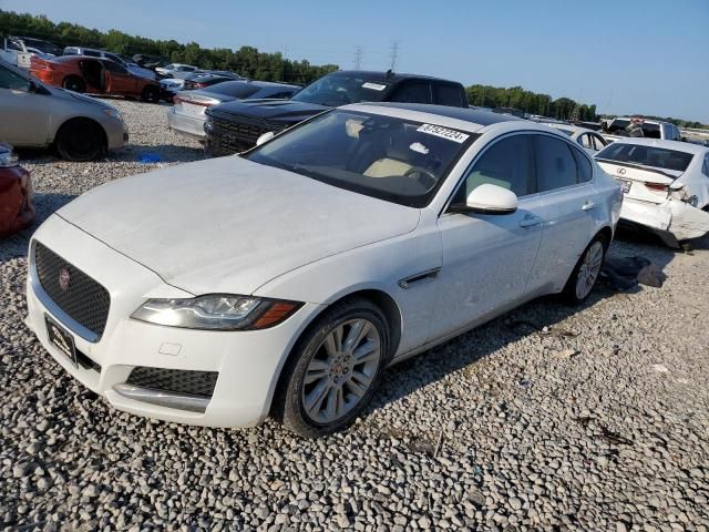 2017 Jaguar XF Premium