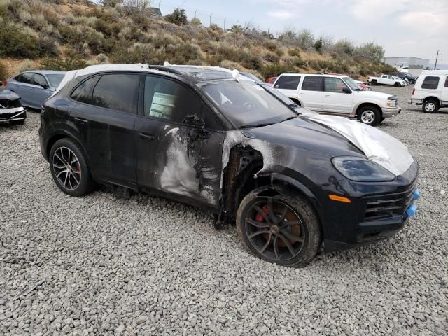 2024 Porsche Cayenne S