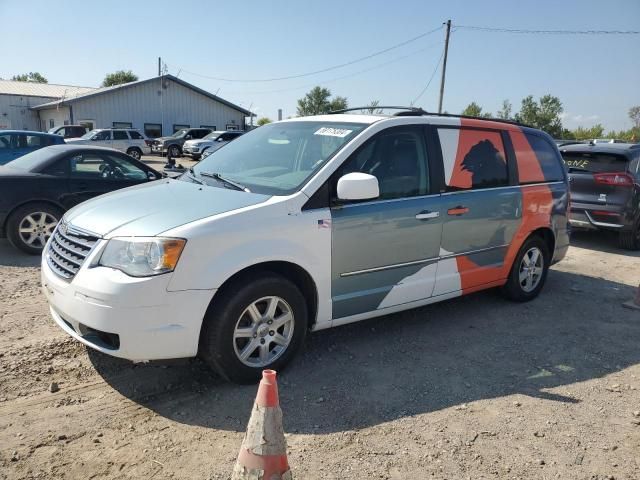 2010 Chrysler Town & Country Touring