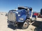 2013 Kenworth Construction T800