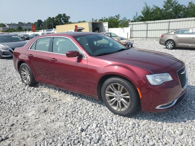 2020 Chrysler 300 Touring