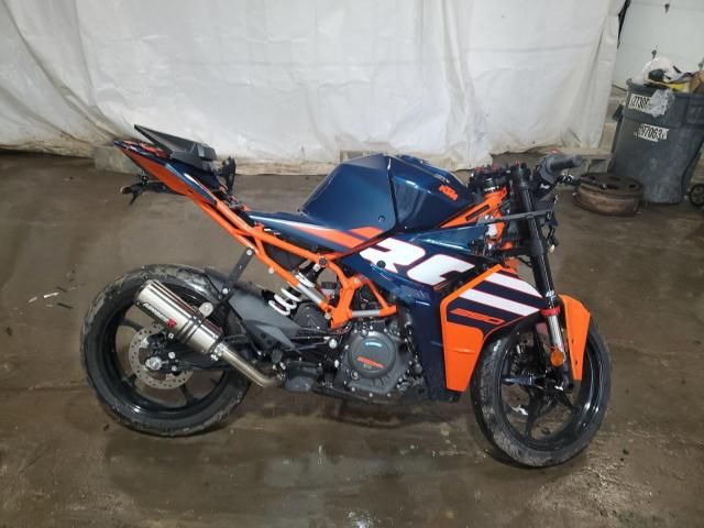 2024 KTM 390 RC