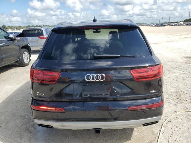 2018 Audi Q7 Premium Plus