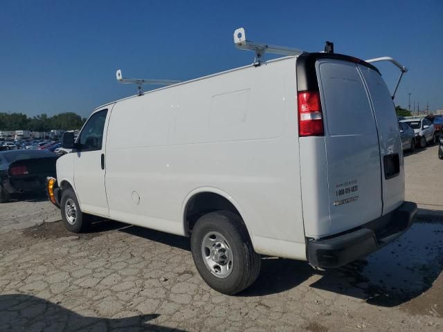 2020 Chevrolet Express G2500