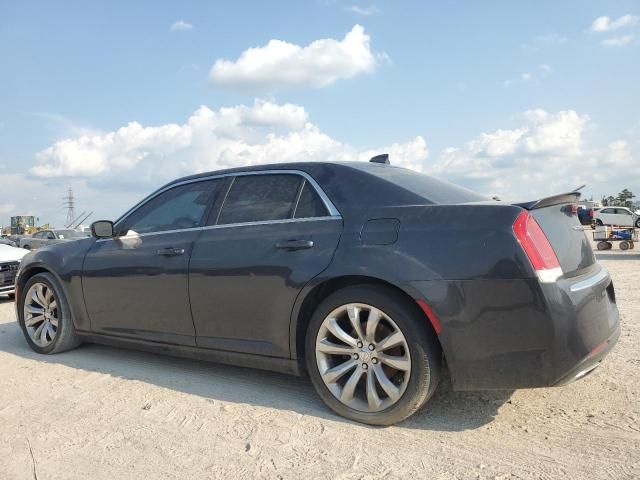 2017 Chrysler 300 Limited