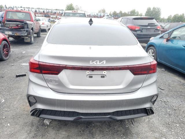 2023 KIA Forte EX