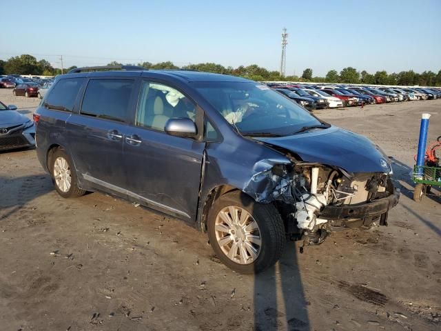 2016 Toyota Sienna XLE