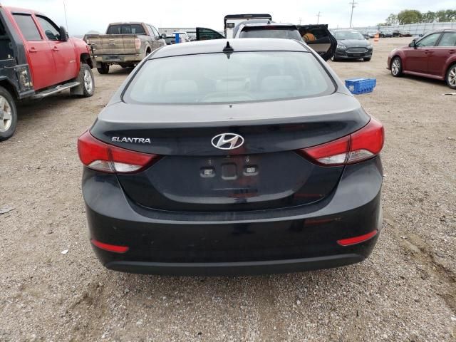 2016 Hyundai Elantra SE