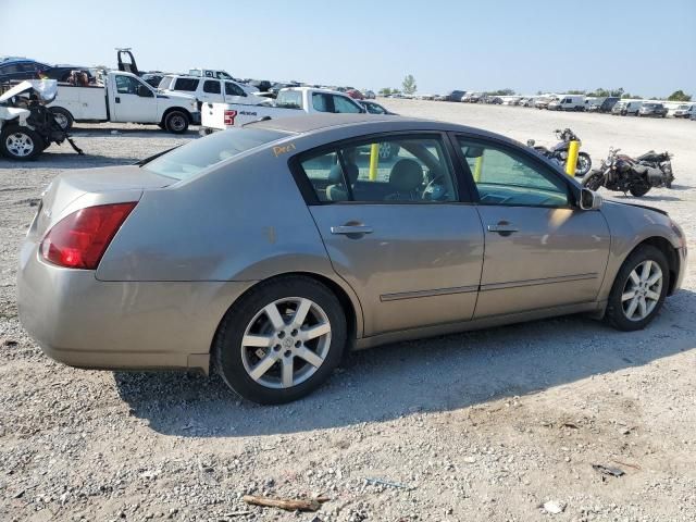 2005 Nissan Maxima SE