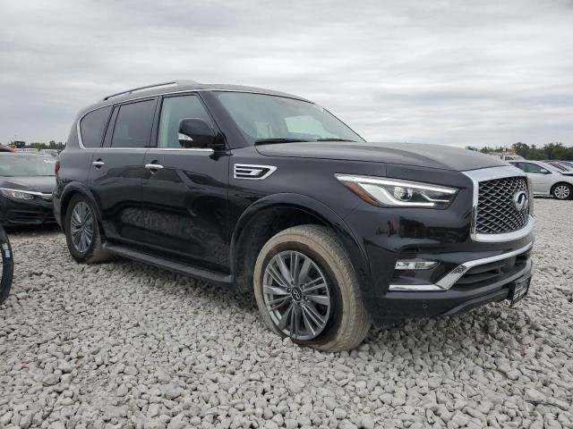 2022 Infiniti QX80 Luxe