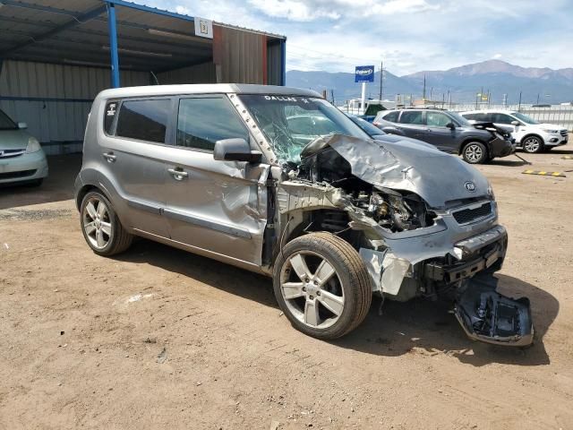 2011 KIA Soul +