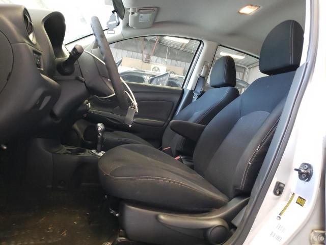 2014 Nissan Versa S