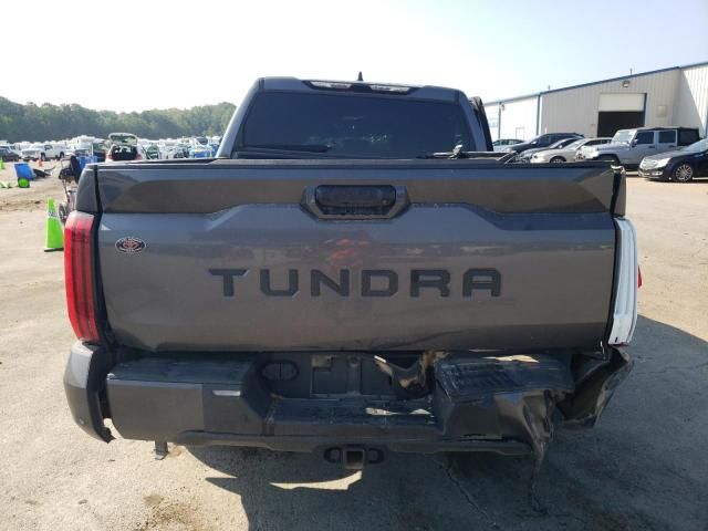 2023 Toyota Tundra Crewmax SR