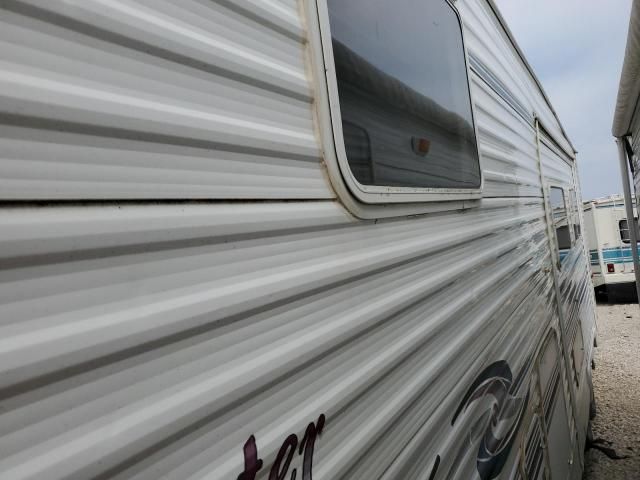 2000 Springdale Travel Trailer