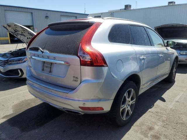 2015 Volvo XC60 T6 Platinum