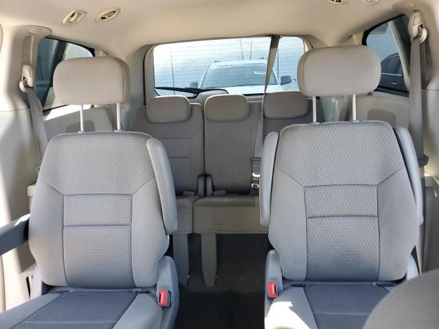 2009 Chrysler Town & Country LX