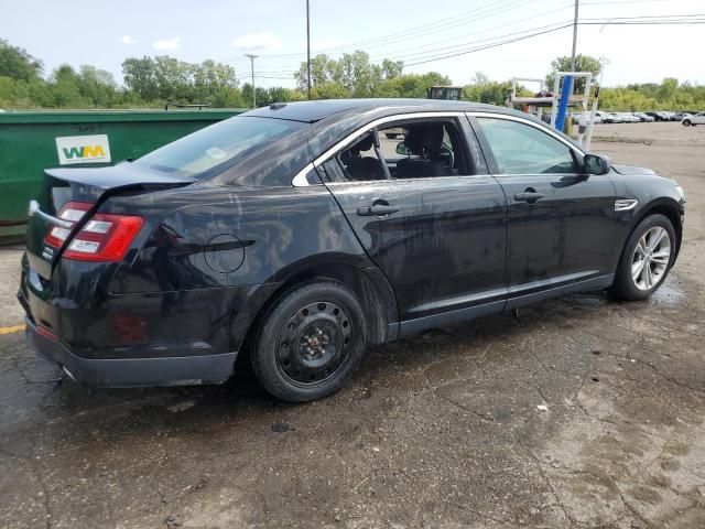 2016 Ford Taurus SEL