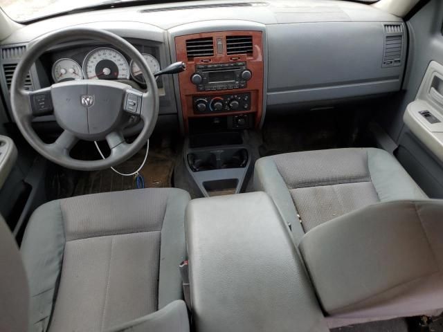 2005 Dodge Dakota Quad SLT