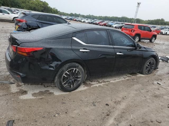 2019 Nissan Altima S