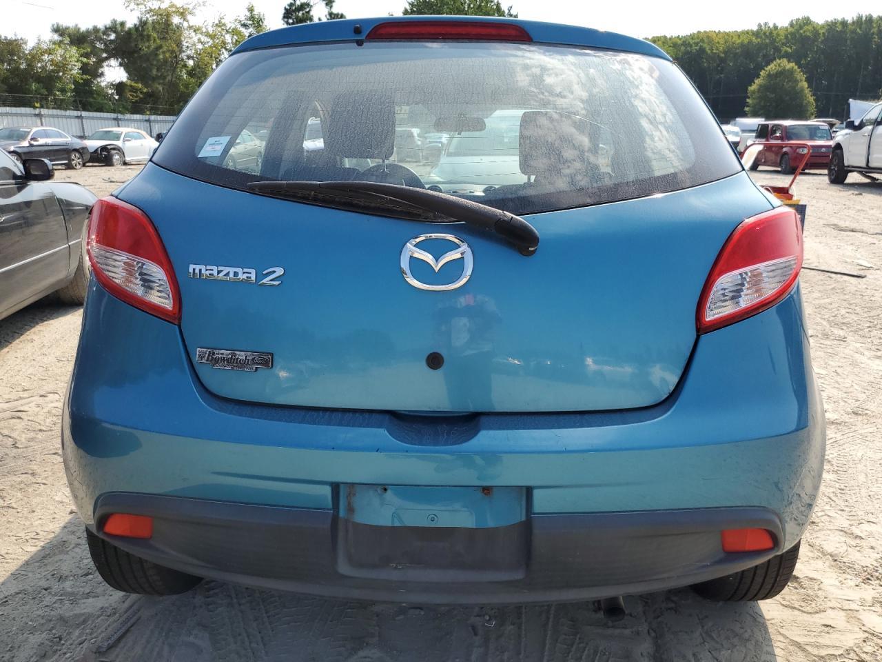 2011 Mazda 2