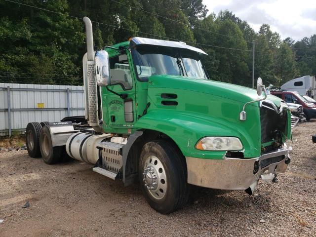 2012 Mack 600 CXU600