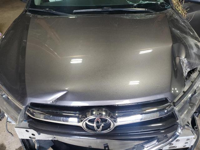 2015 Toyota Highlander LE