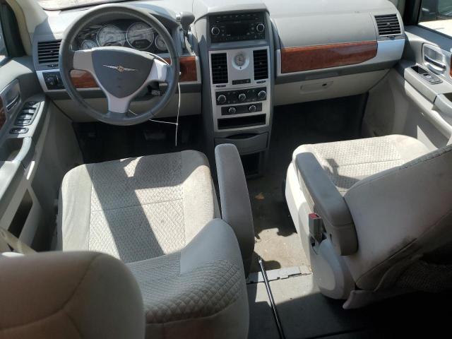 2009 Chrysler Town & Country Touring