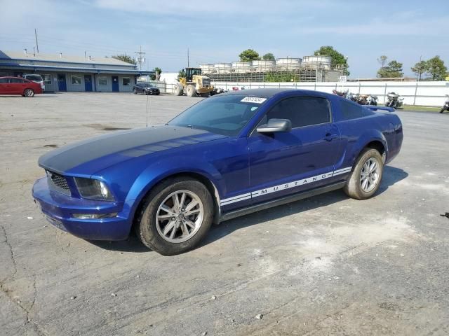 2005 Ford Mustang