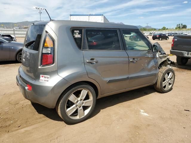 2011 KIA Soul +