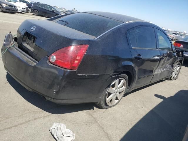 2005 Nissan Maxima SE