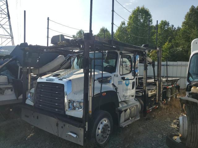 2018 Freightliner 114SD