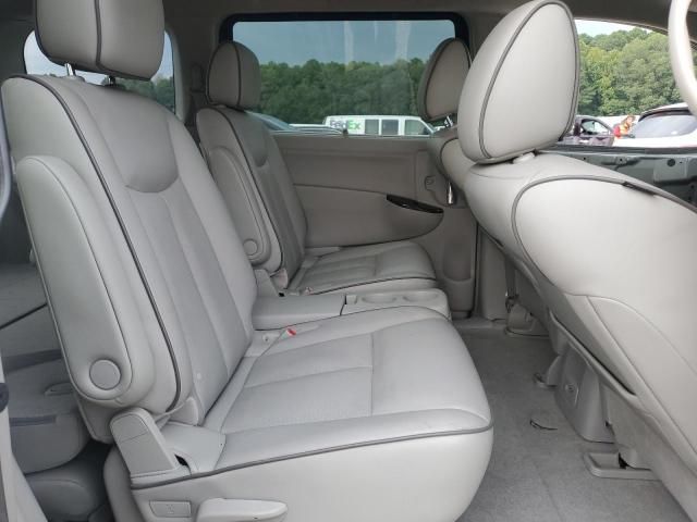 2012 Nissan Quest S