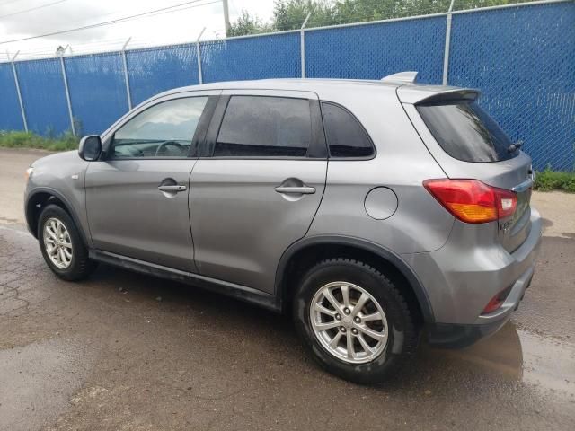 2018 Mitsubishi RVR SE