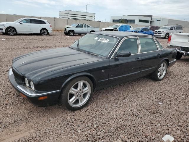 2002 Jaguar XJ Sport