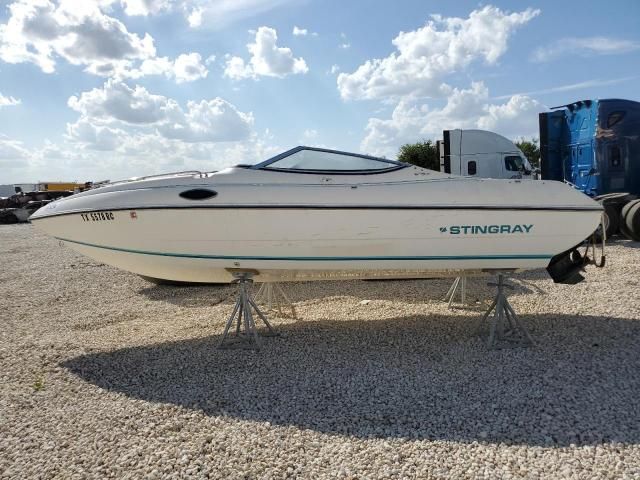 1992 Stingray Boat