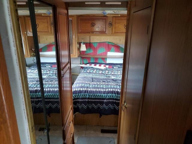 1999 Freightliner Chassis X Line Motor Home