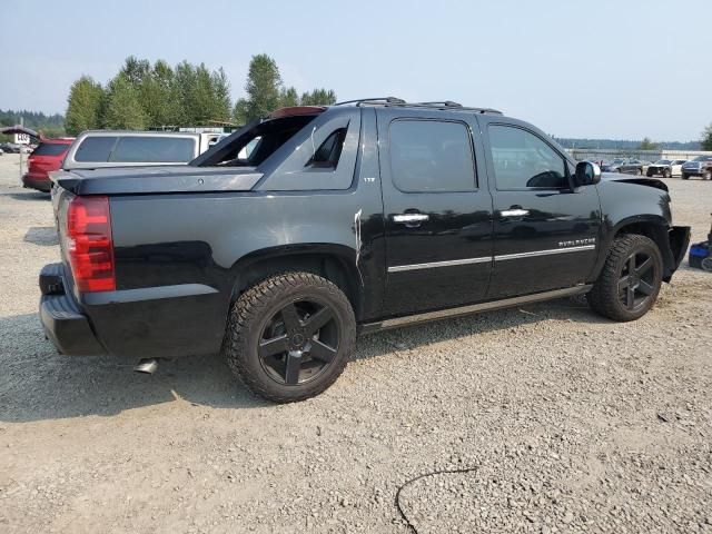 2012 Chevrolet Avalanche LTZ