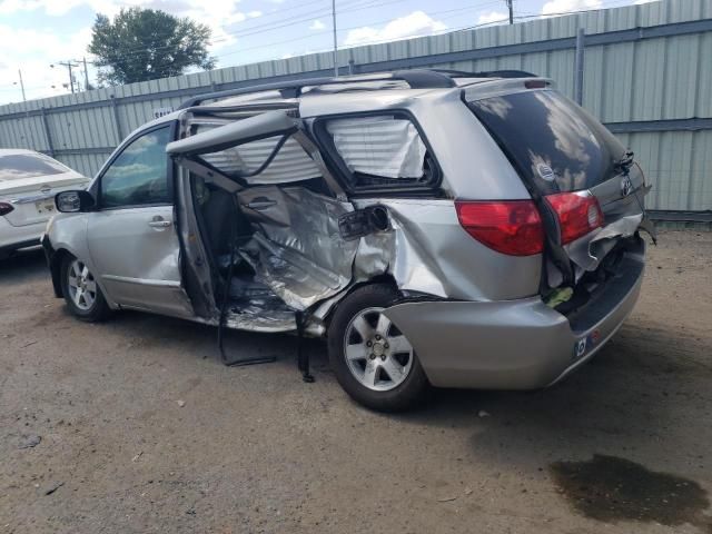 2006 Toyota Sienna CE