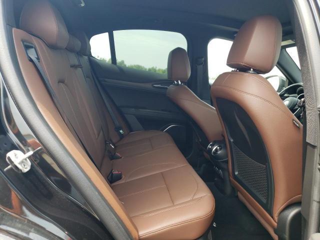 2023 Alfa Romeo Stelvio TI