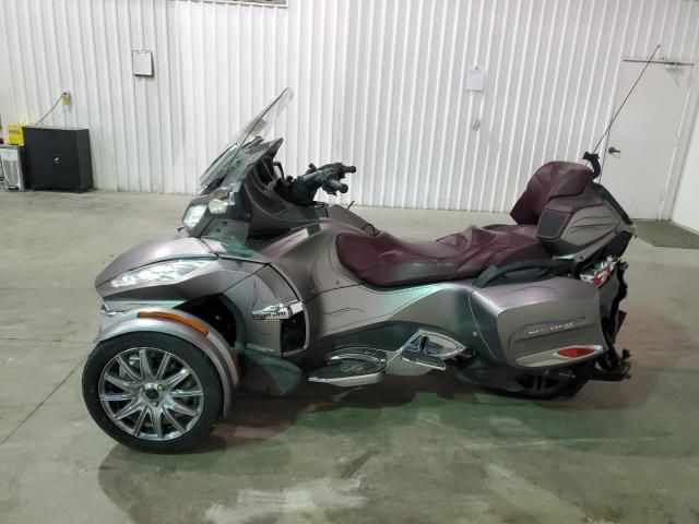 2014 Can-Am Spyder Roadster RT